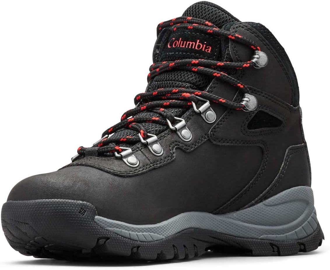 image:imageColumbia Newton Ridge PlusBlack Poppy Red
