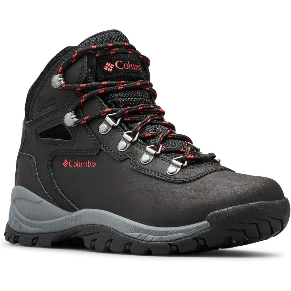 image:imageColumbia Newton Ridge PlusBlack Poppy Red