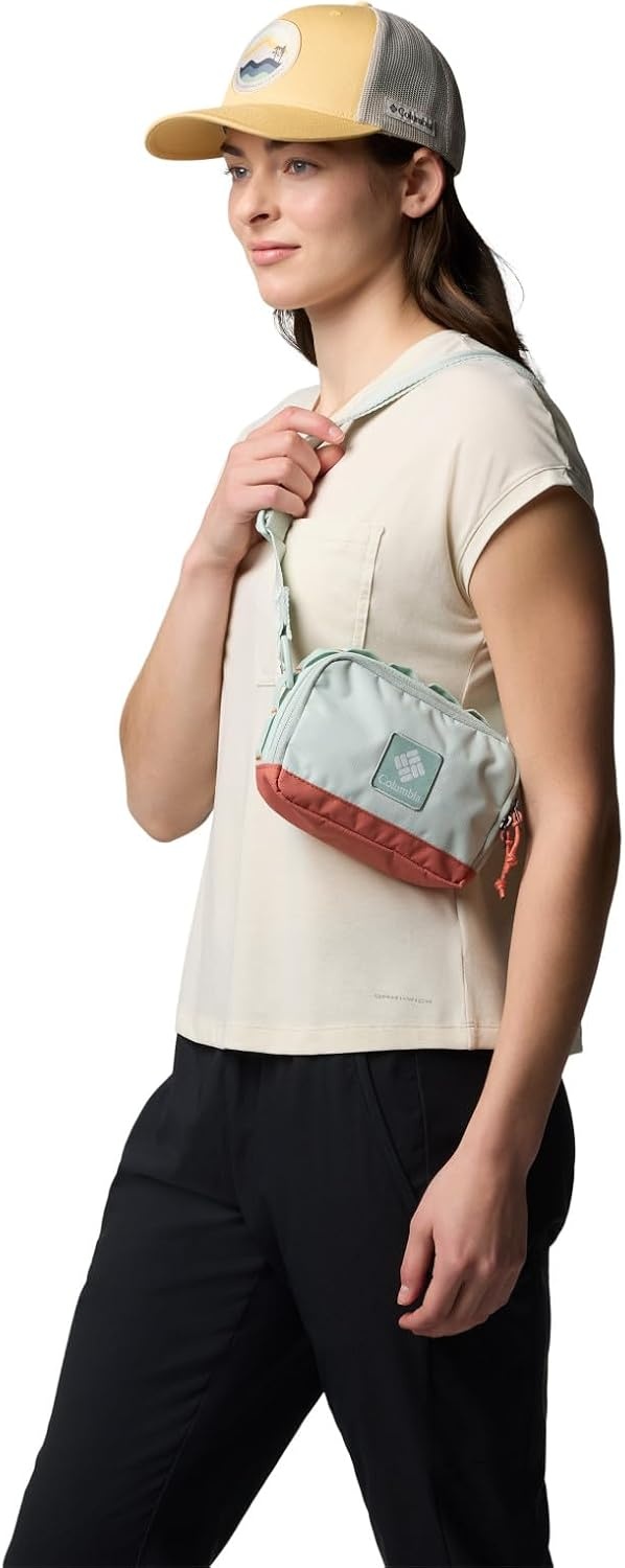 image:imageColumbia Trail Traveler Crossbody Bag Trail Traveler Crossbody BagCool GreenMars