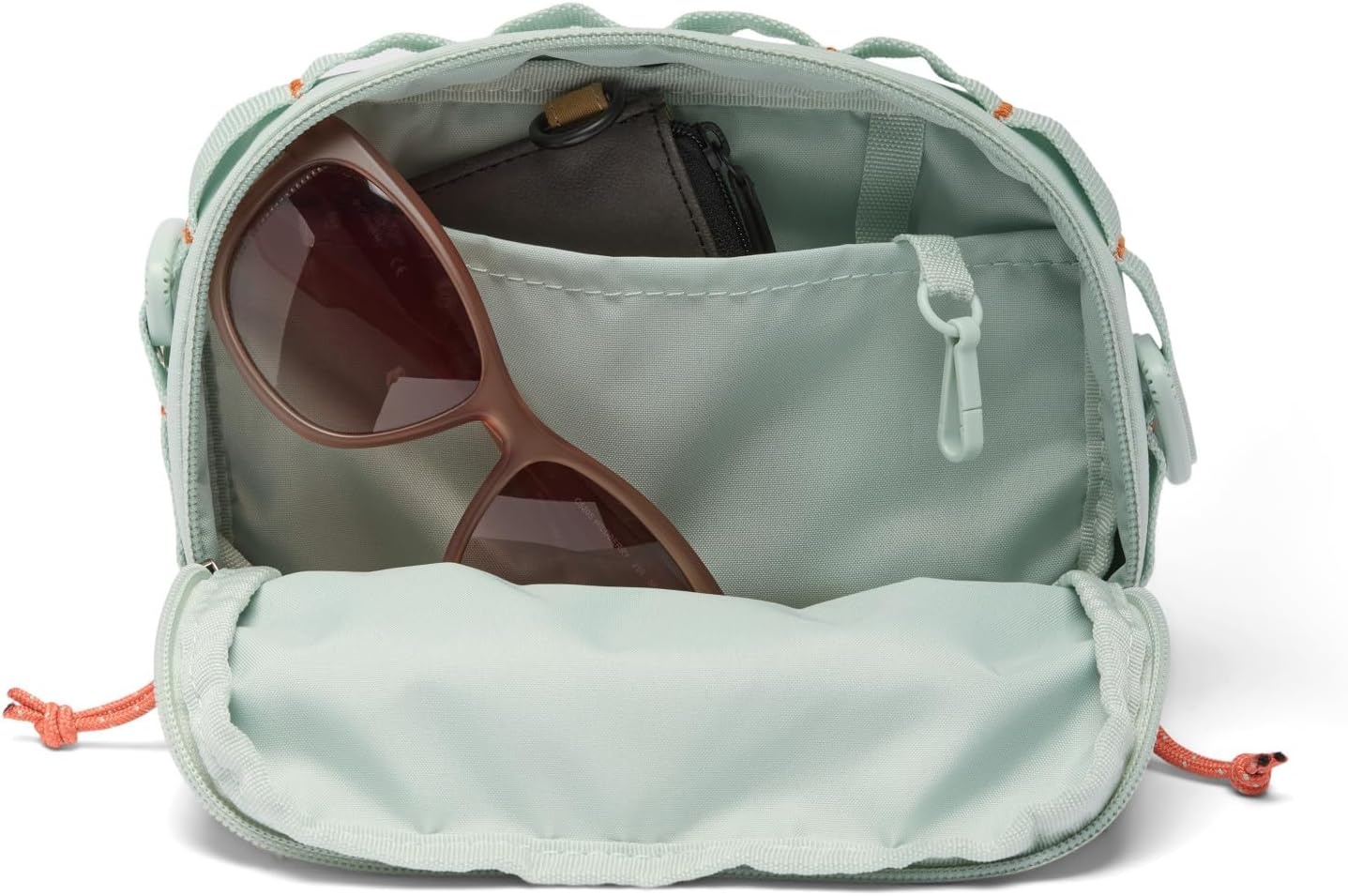 image:imageColumbia Trail Traveler Crossbody Bag Trail Traveler Crossbody BagCool GreenMars